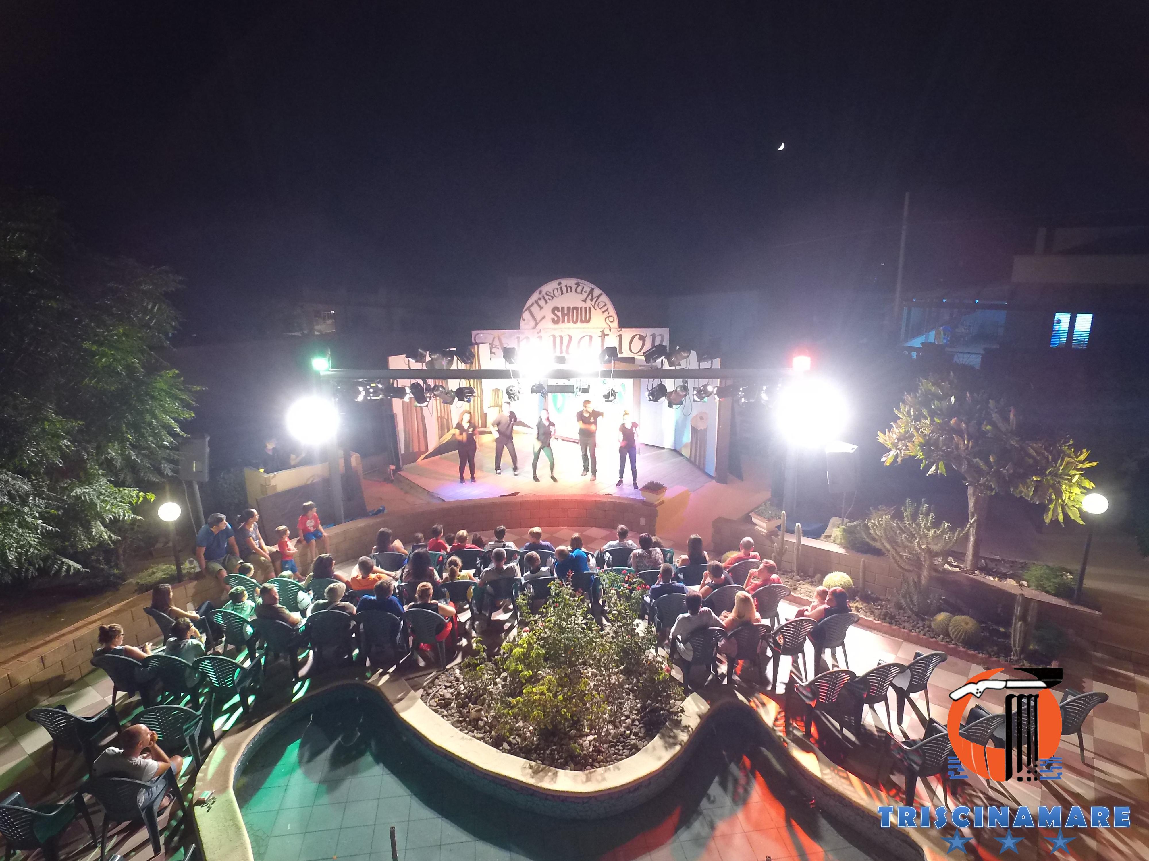 Triscinamare Hotel Residence Bagian luar foto